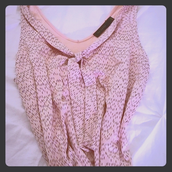 The Limited sleeveless blouse - Picture 2 of 4